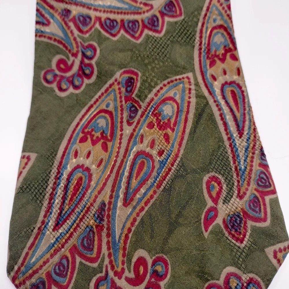 AQUASCUTUM OF LONDON VINTAGE SILK NECKTIE TIE PAISLEY HAND SEWN - Picture 3 of 9